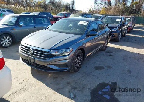 2021 Volkswagen Jetta 1.4T R-Line/1.4T S/1.4T Se z USA, uszkodzony, nr VIN 3VWC57BU6MM096725